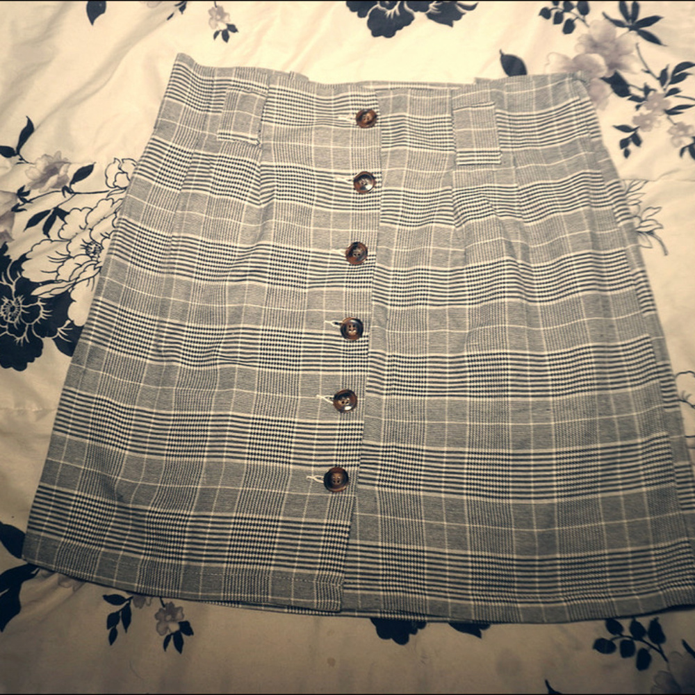 Mini grey Button up skirt